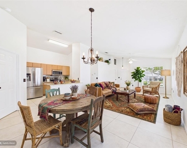 128 Eagle Point Boulevard - Photo Thumbnail 1