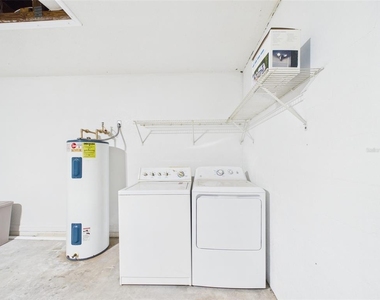 128 Eagle Point Boulevard - Photo Thumbnail 31