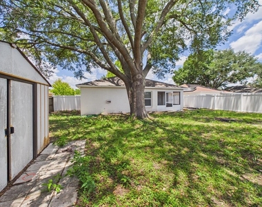 128 Eagle Point Boulevard - Photo Thumbnail 28