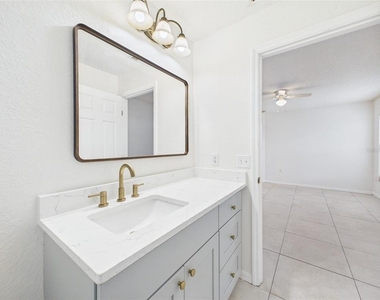 128 Eagle Point Boulevard - Photo Thumbnail 23