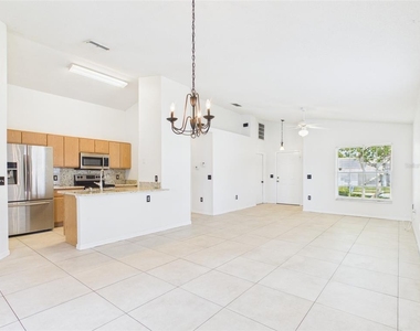 128 Eagle Point Boulevard - Photo Thumbnail 7
