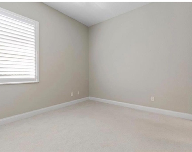 2 Village View Way - Photo Thumbnail 46