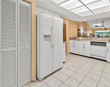 4660 La Jolla Drive - Photo Thumbnail 9