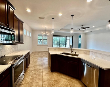 1321 Cielo Court - Photo Thumbnail 8