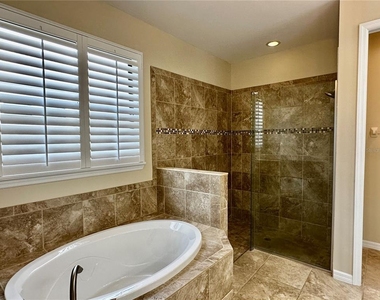 1321 Cielo Court - Photo Thumbnail 22