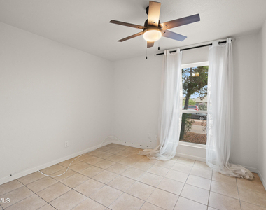 7139 Orizaba Avenue - Photo Thumbnail 9