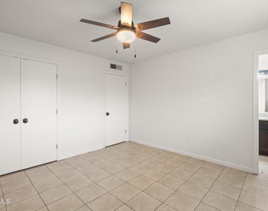 7139 Orizaba Avenue - Photo Thumbnail 12