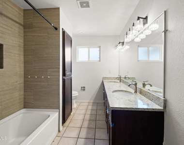 7139 Orizaba Avenue - Photo Thumbnail 15