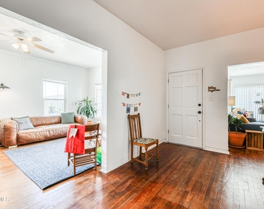 1300 Randolph Drive - Photo Thumbnail 13