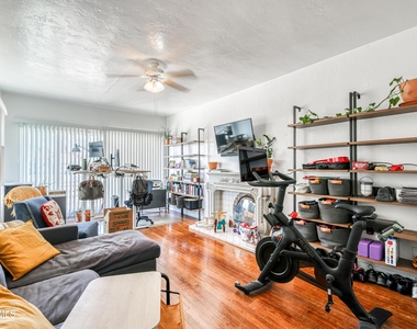 1300 Randolph Drive - Photo Thumbnail 15