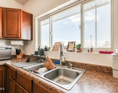 1300 Randolph Drive - Photo Thumbnail 25