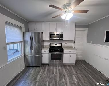 564 Midland Street - Photo Thumbnail 8