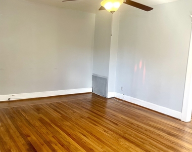 155 William Street - Photo Thumbnail 3