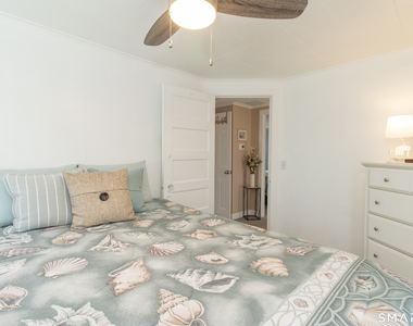 37 Lawrence Avenue - Photo Thumbnail 25