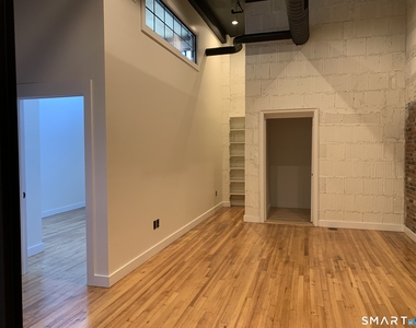 222 Main Street - Photo Thumbnail 2