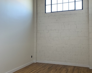 222 Main Street - Photo Thumbnail 1