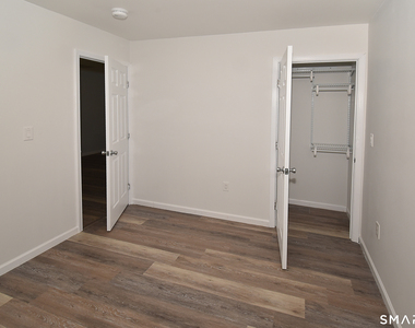 265 B Lincoln Street - Photo Thumbnail 13