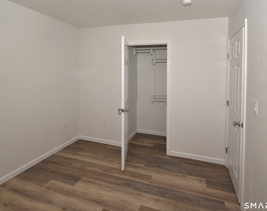 265 B Lincoln Street - Photo Thumbnail 12