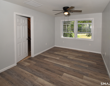 265 B Lincoln Street - Photo Thumbnail 6