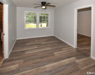 265 B Lincoln Street - Photo Thumbnail 7