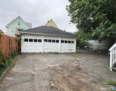 417 Willow Street - Photo Thumbnail 2