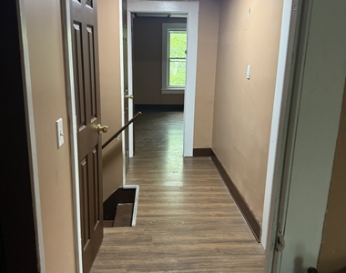 510-512 Prospect Street - Photo Thumbnail 8