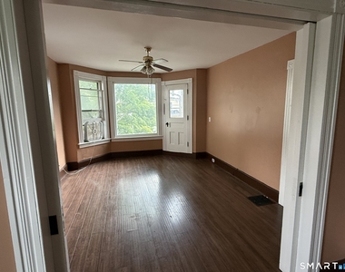 510-512 Prospect Street - Photo Thumbnail 2