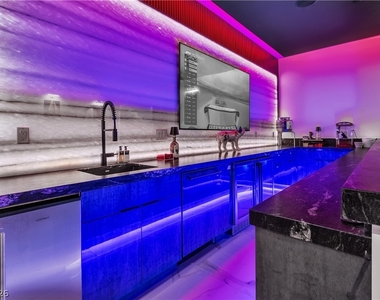 3266 S Spring Mountain Boulevard - Photo Thumbnail 24