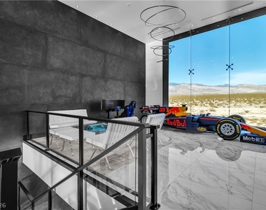 3266 S Spring Mountain Boulevard - Photo Thumbnail 25