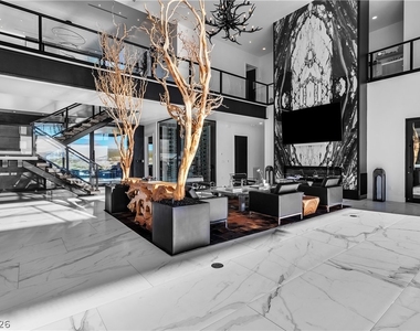 3266 S Spring Mountain Boulevard - Photo Thumbnail 11