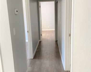 5243 Corinne Court - Photo Thumbnail 10