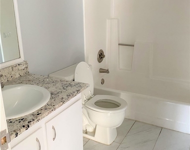 5243 Corinne Court - Photo Thumbnail 11