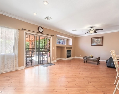 5910 Terra Grande Avenue - Photo Thumbnail 12
