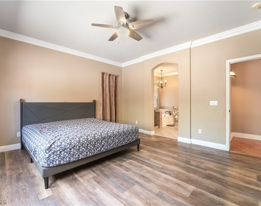 5910 Terra Grande Avenue - Photo Thumbnail 21