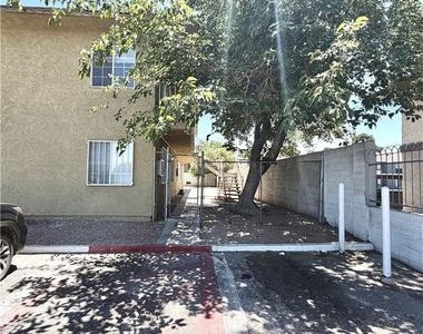 3427 E Cheyenne Avenue - Photo Thumbnail 21