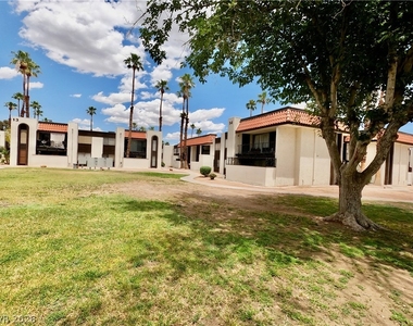 1405 Vegas Valley Drive - Photo Thumbnail 32
