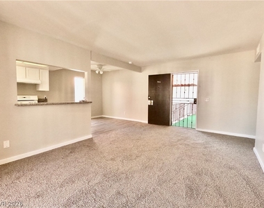 1405 Vegas Valley Drive - Photo Thumbnail 6