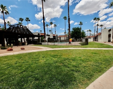 1405 Vegas Valley Drive - Photo Thumbnail 28