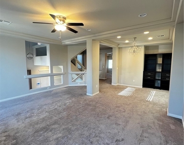 5784 Brimstone Hill Avenue - Photo Thumbnail 17