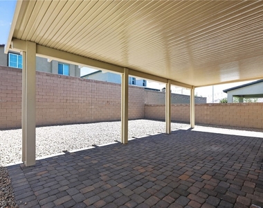 371 Scarlet Pine Court - Photo Thumbnail 6