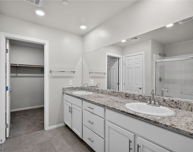 371 Scarlet Pine Court - Photo Thumbnail 12