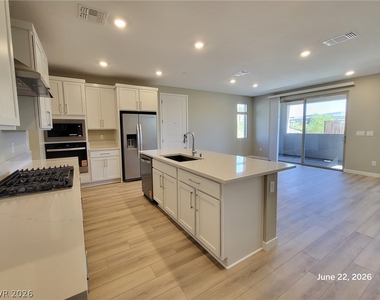 11466 Ethereal Landing Avenue - Photo Thumbnail 3