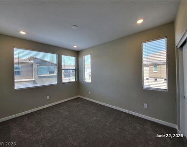 11466 Ethereal Landing Avenue - Photo Thumbnail 10