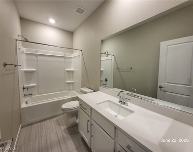 11466 Ethereal Landing Avenue - Photo Thumbnail 9