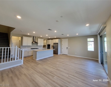 11466 Ethereal Landing Avenue - Photo Thumbnail 2
