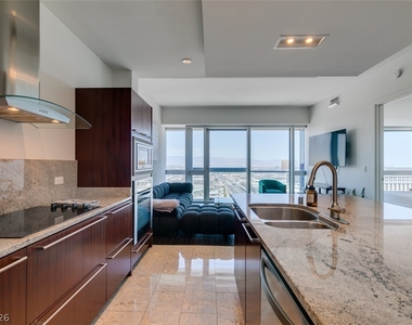 4471 Dean Martin Drive - Photo Thumbnail 21