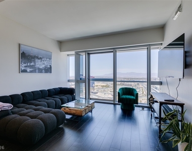 4471 Dean Martin Drive - Photo Thumbnail 3