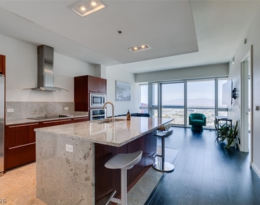 4471 Dean Martin Drive - Photo Thumbnail 2