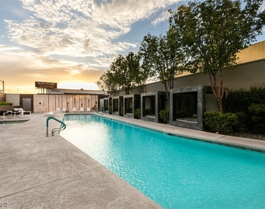 4471 Dean Martin Drive - Photo Thumbnail 51