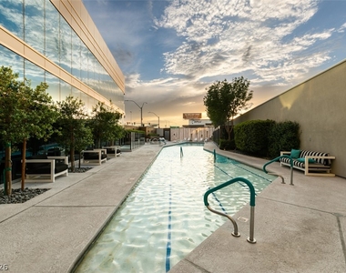 4471 Dean Martin Drive - Photo Thumbnail 50